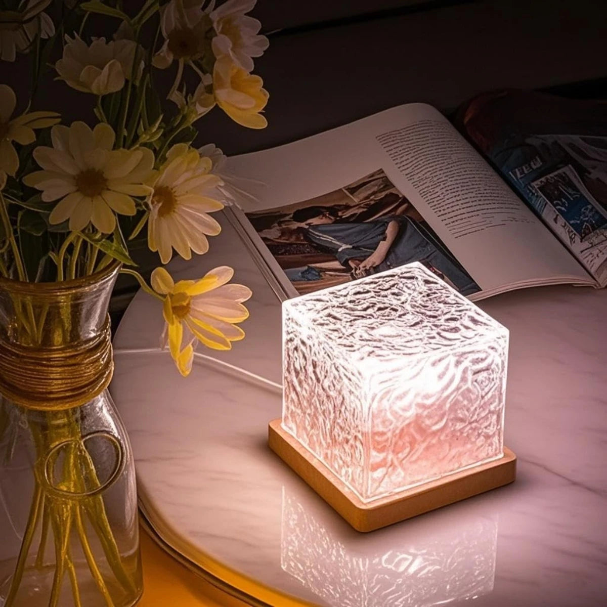 RGB16 color water ripple ambient light, bedroom light and shadow atmosphere, rotating table lamp, bedside night light